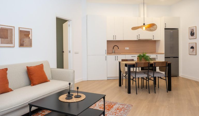 Quién compra vivienda en Antequera: perfiles y motivaciones