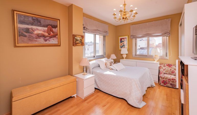 Quién compra vivienda en Antequera: perfiles y motivaciones
